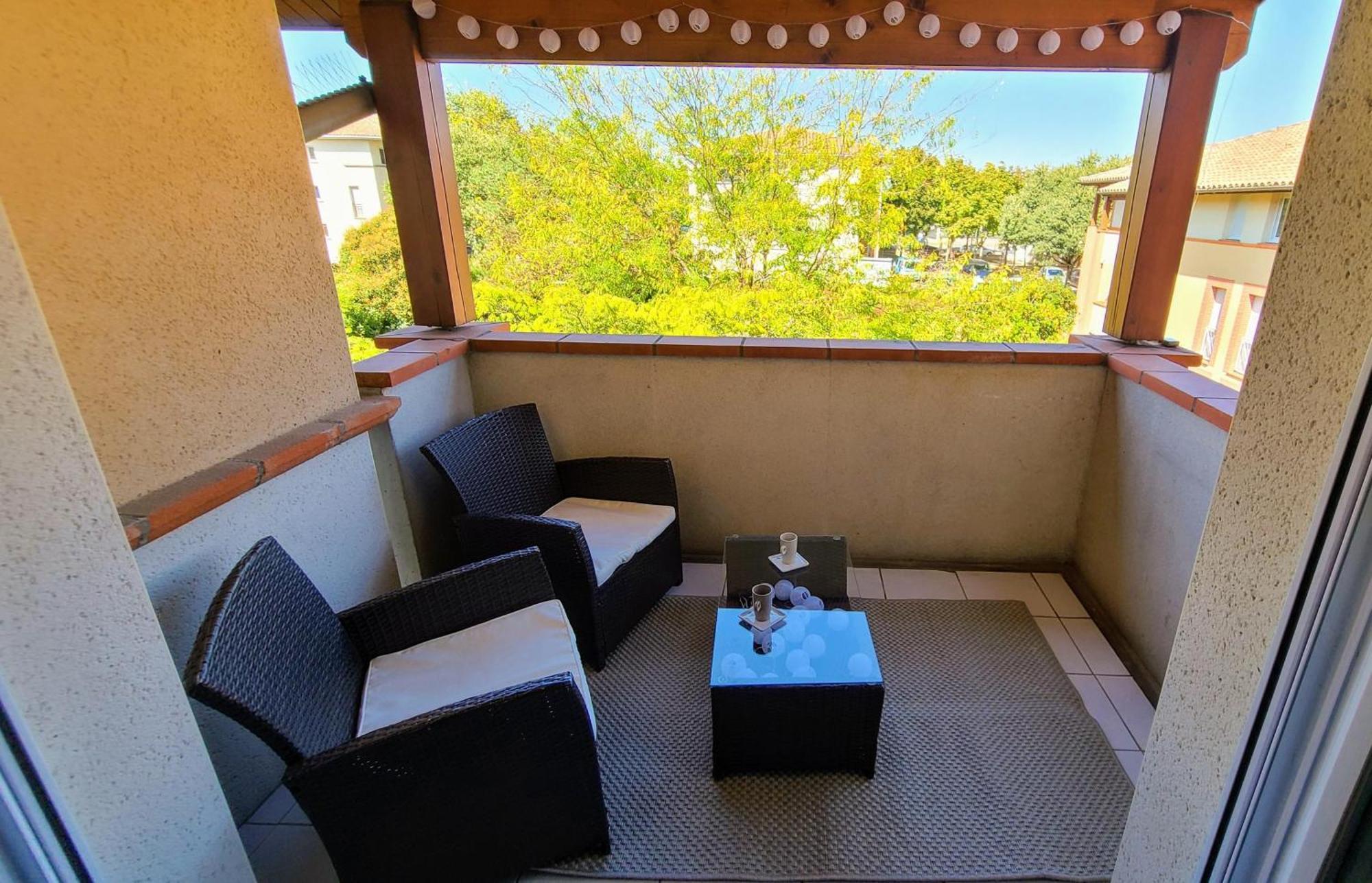 " Cote Parc " Cite De L'Espace - Balcon - Piscine 툴루즈 외부 사진